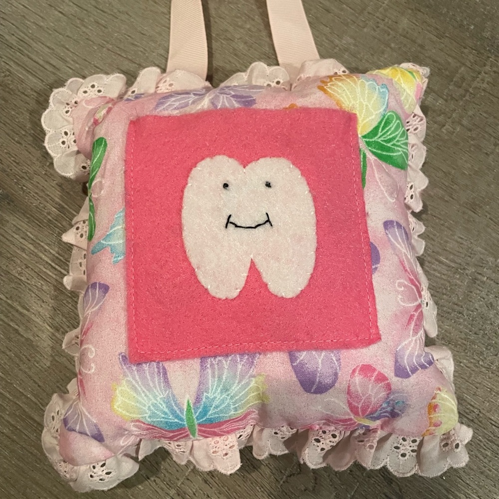 Tooth Fairy pillow tooth and money holder